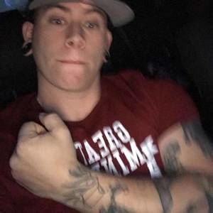 Meet your Posher, Derek